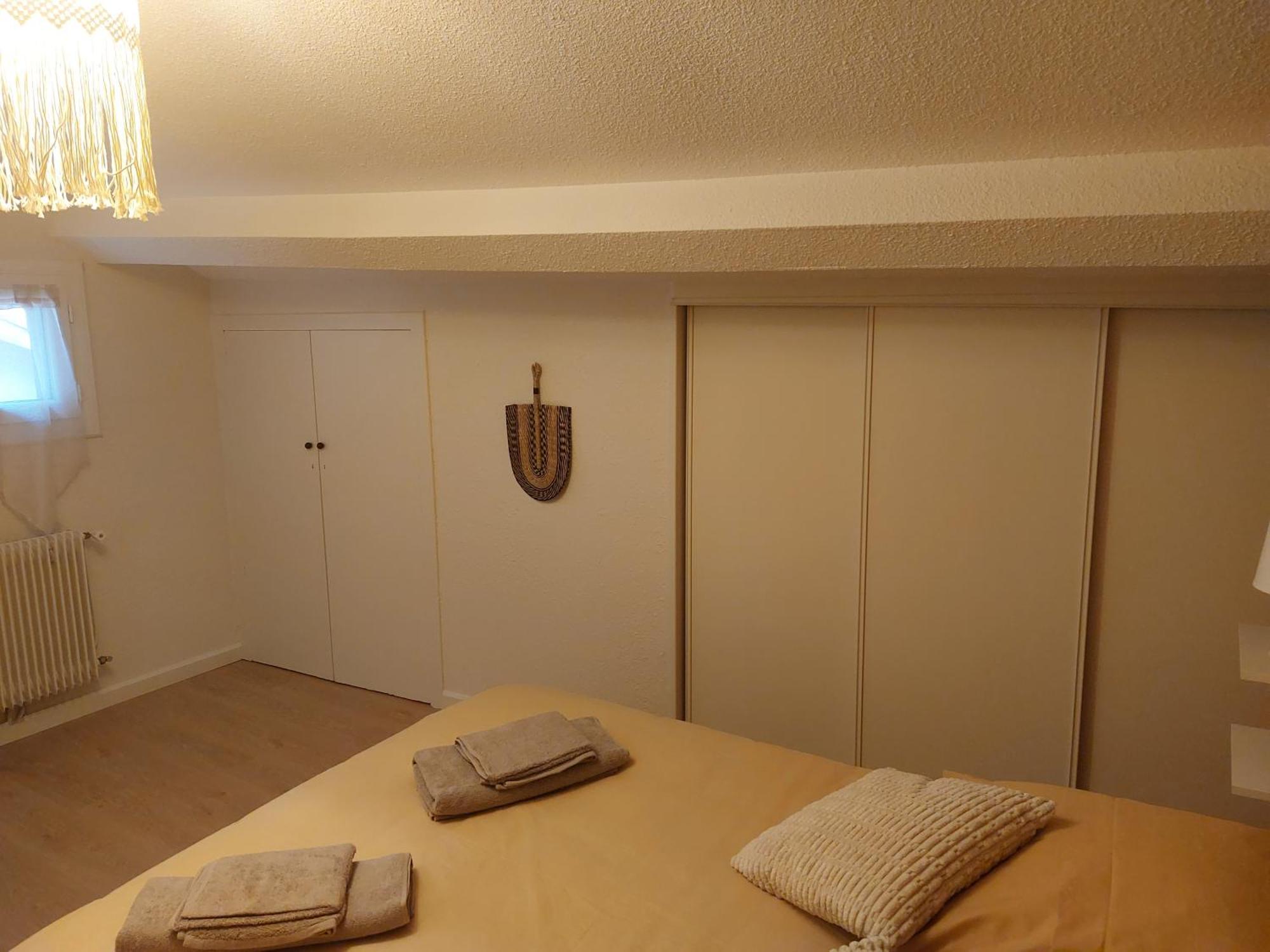 Proche Des Halles Apartment *